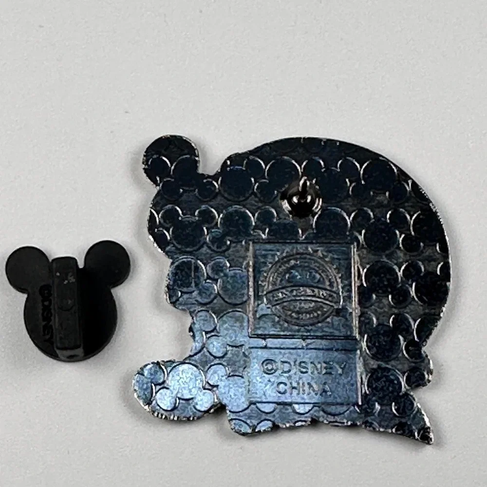 Mickey Mouse Sorcerer‎ Disney Pin 2011 Colorful Enamel Metal Pin Trading WDW
